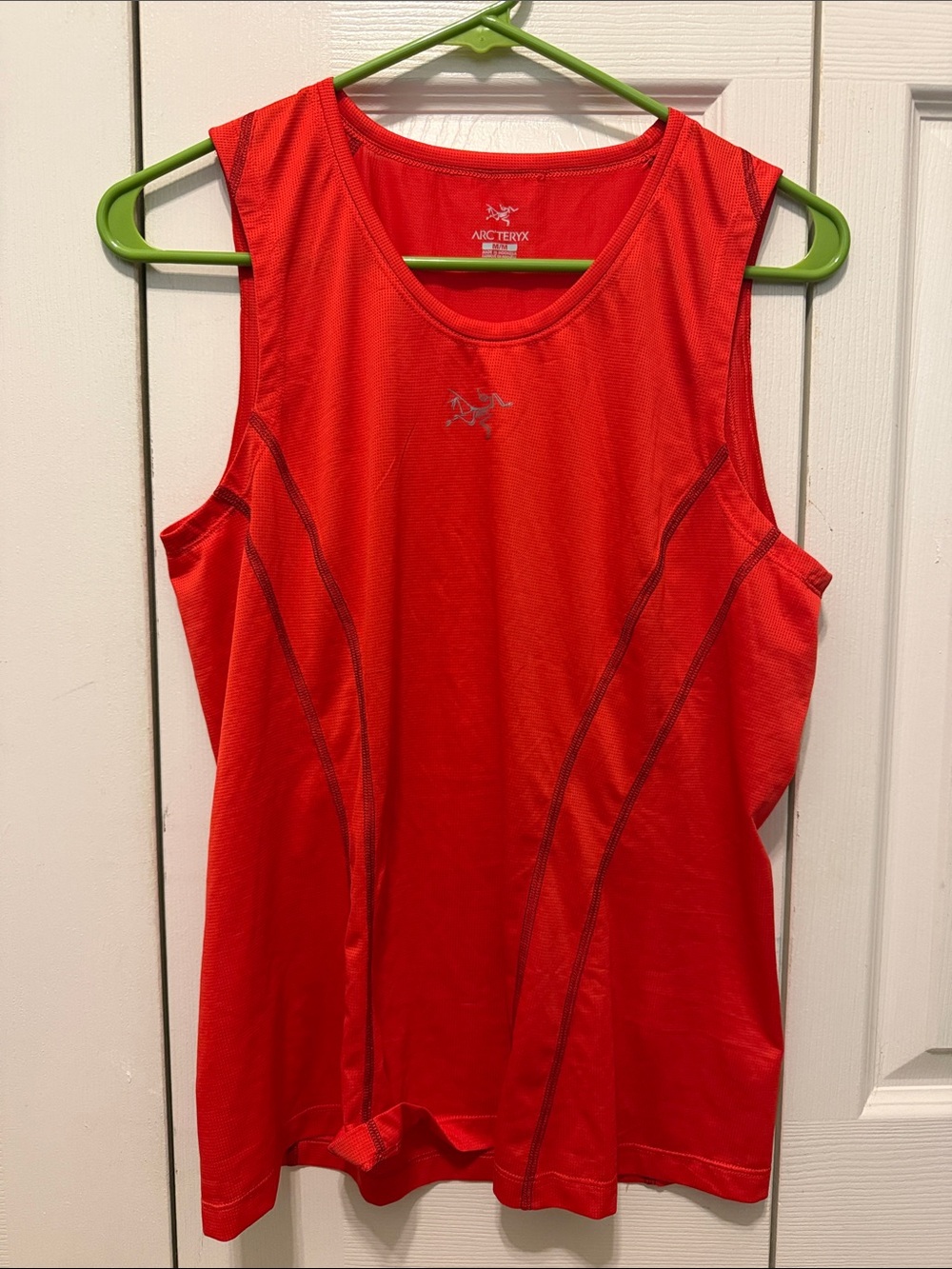 Arc'teryx Women's Red Athletic Tank Top